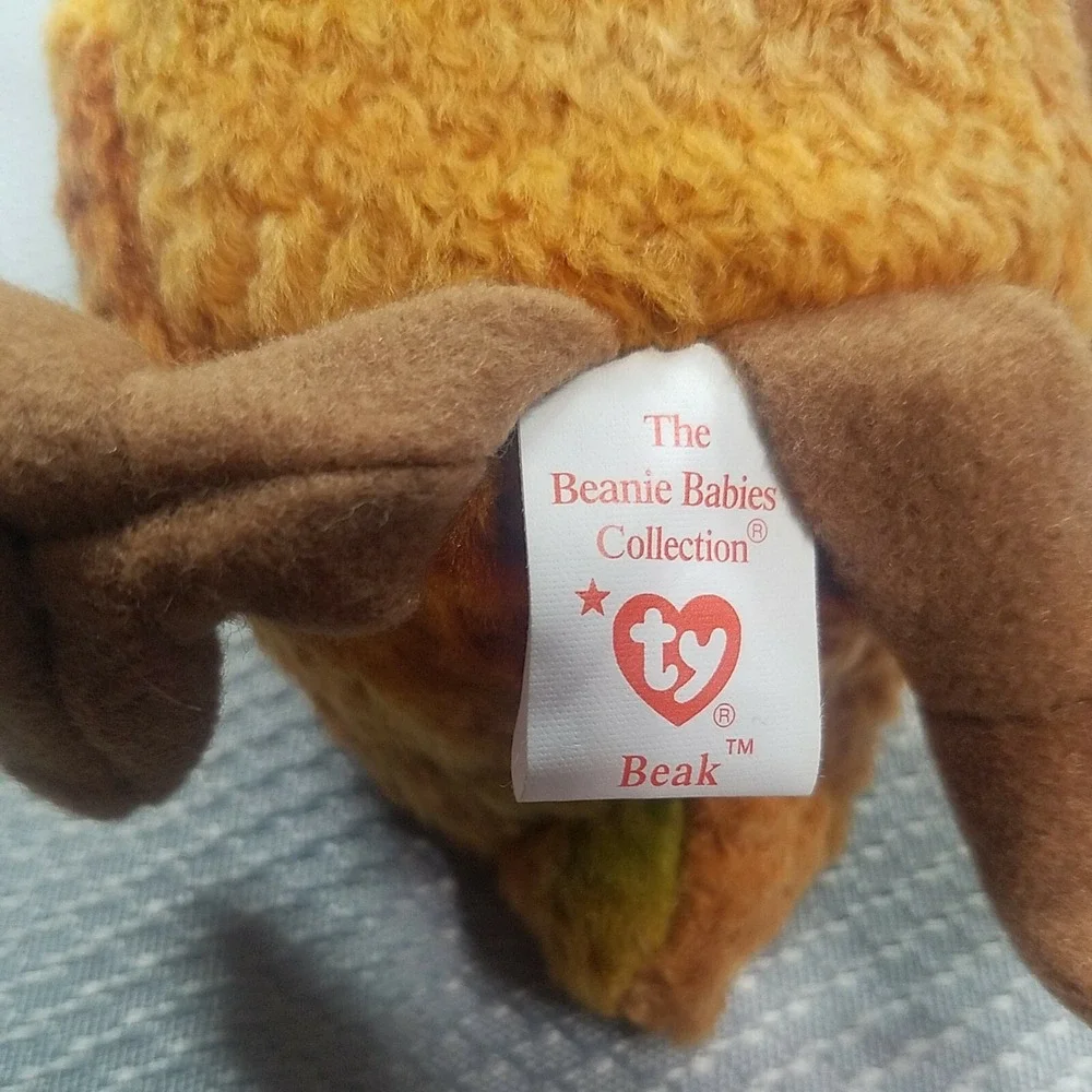 Beak the Kiwi Bird New with Tag Protector and Tush Tag beanie babies‎ 1998
